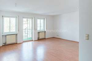 Attraktive Kapitalanlage in Uninähe / Ziegetsdorf: neuwertige 2-Zi.-ETW mit Balkon, EBK und TG – Die vollständige Adresse der Immobilie erhältst du vom Anbieter., 93051 Kumpfmühl-Ziegetsdorf-Neuprüll, Regensburg – Vorschaubild 3