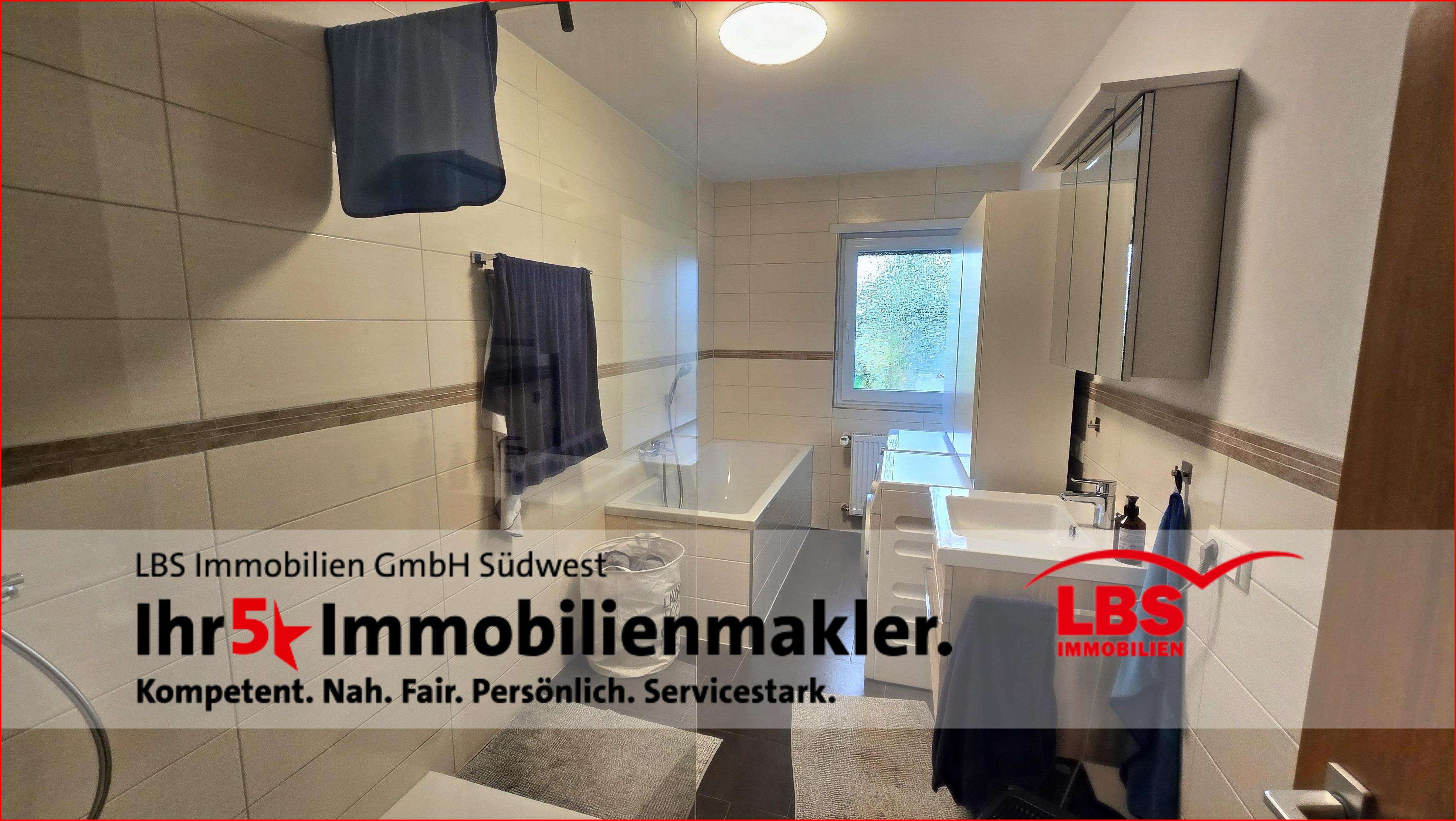 Immobilie in Straubenhardt - 3 Familienhaus in Straubenhardt-Feldrennach - Bild 2