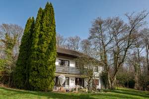 Verstecktes Juwel im Grünen – Repräsentatives Einfamilienhaus mit traumhaftem Waldgrundstück – Die vollständige Adresse der Immobilie erhältst du vom Anbieter., 33699 Stieghorst, Bielefeld – Vorschaubild 30