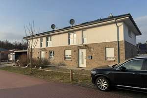 Neuwertige Doppelhaushälfte mit Garten und toller Ausstattung – Die vollständige Adresse der Immobilie erhältst du vom Anbieter., 29331 Lachendorf – Vorschaubild 1