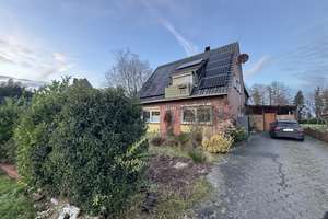 Charmantes Einfamilienhaus mit großem Garten in Jade – Die vollständige Adresse der Immobilie erhältst du vom Anbieter., 26349 Jade – Vorschaubild 1
