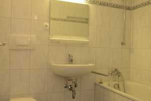 Gepflegte 2-Zimmer-Wohnung mit Balkon in München Olympiazentrum / Milbertshofen – Helene-Mayer-Ring 10, 80809 München – Vorschaubild 6