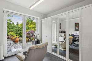 Repräsentativer Bungalow mit exklusiver Ausstattung, großzügigen Räumen und perfektem Gartenambiente – Die vollständige Adresse der Immobilie erhältst du vom Anbieter., 23626 Ratekau – Vorschaubild 8