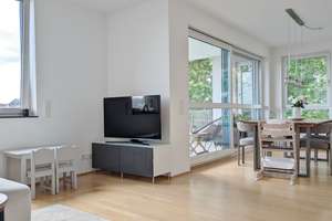 Ein Wert. Zwei Perspektiven. - Wohnen in erster Reihe am Main – 60314 Ostend, Frankfurt am Main – Vorschaubild 5