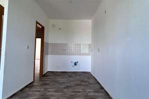 Kleine 2-Raum-Wohnung mit Balkon – Gr. Mühlenbreite 44, 39240 Calbe (Saale) – Vorschaubild 3