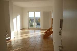 2,5 Raumwohnung mit Balkon und Fernblick ins Ruhrtal – Dahlhauser Straße 174, 45279 Horst, Essen – Vorschaubild 1
