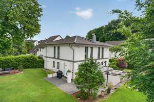 Exklusiver Wohntraum für die ganze Familie – stilvoll, hochwertig und energieeffizient – Die vollständige Adresse der Immobilie erhältst du vom Anbieter., 42651 Solingen-Mitte, Solingen – Vorschaubild 2