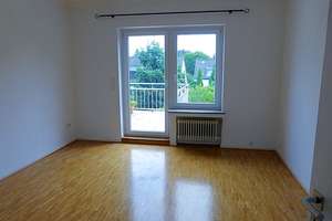 Schöne Doppelhaushälfte mit sechs Zimmern in Bremen, voll unterkellert, Neu Schwachhausen – Auguste-Kirchhoff-Straße 10, 28213 Neu-Schwachhausen, Bremen – Vorschaubild 11