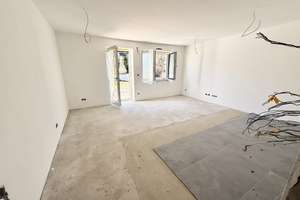 131 qm eigener Garten direkt vor der Terrasse! KfW 55 Energie A+ Eigentumswohnung im Gartengeschoss – Drahtzieherstraße 7, 90453 Krottenbach, Mühlhof, Nürnberg – Vorschaubild 7