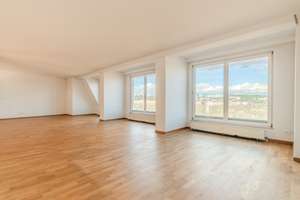 Einzigartig! Penthouse mit grandiosem Panoramablick in schöner Villa – 70190 Ostheim, Stuttgart – Vorschaubild 13