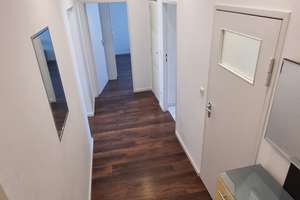 Möblierte Wohnung ~108m² befristet 12-36 Monate 4,5 Zimmer,2 Balkone, 2 Bäder – Die vollständige Adresse der Immobilie erhältst du vom Anbieter., 12107 Mariendorf, Berlin – Vorschaubild 1