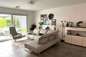 Einfamilienhaus in Oberderdingen inklusive Einliegerwohnung, Pool & Sauna – Die vollständige Adresse der Immobilie erhältst du vom Anbieter., 75038 Oberderdingen – Vorschaubild 4