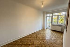 PF-Nord: Sehr schöne, bezugsfreie 4 bis 5 Zimmerwohnung mit zwei Balkonen (nahe Finanzamt) – Scheffelstraße 3, 75179 Nordstadt, Pforzheim – Vorschaubild 7