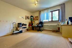 Gepflegtes Dreifamilienhaus in Welzheim zu verkaufen. – Die vollständige Adresse der Immobilie erhältst du vom Anbieter., 73642 Welzheim – Vorschaubild 11