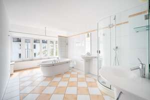 Schöne Dachterrassen-Maisonette zwischen Bonner Platz und Münchner Freiheit – Die vollständige Adresse der Immobilie erhältst du vom Anbieter., 80803 Münchner Freiheit, München – Vorschaubild 6