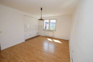 Renovierte 3,5 Zimmerwohnung in Gelsenkirchen - Feldmark sucht neuen Mieter – Küppersbuschstr. 34, 45883 Feldmark, Gelsenkirchen – Vorschaubild 3