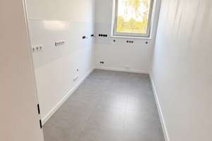 Erstbezug nach Sanierung - 2-Zimmer-Wohnung mit Balkon direkt am DIAKO – Offenwarder Straße 11-19, 28239 Ohlenhof, Bremen – Vorschaubild 2