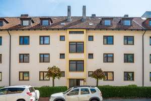 Helle 2 Zimmer-Dachgeschosswohnung zentral in Bremerhaven – Schönianstraße 32, 27570 Geestemünde, Bremerhaven – Vorschaubild 11