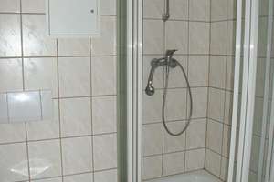 Leipzig-Gohlis – Vermietete 2-Zimmer-Wohnung mit Aufzug & Einbauküche | 71 m² | solide Kapitalanlage – Michael-Kazmierczak-Strasse 26, 4157 Gohlis-Mitte, Leipzig – Vorschaubild 8