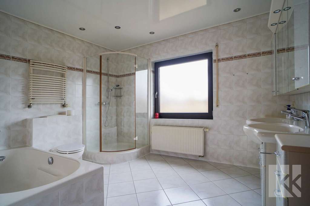 Immobilie in Calberlah - Bungalow in Calberlah mit tollem Garten und ganzjährig nutzbarer Terrasse - Bild 2