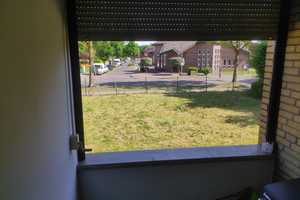 Ruhiges Wohnen im Grünen! Schöne sanierte 1,5 Zimmer-Wohnung zu vermieten – Bergheimer Straße 22, 47807 Krefeld – Vorschaubild 8