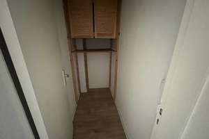 Frisch renovierte 2,5 Zimmer-Wohnung mit Balkon und modernisierten Tageslichtbad mit Wanne – Fregattenstr. 16, 23558 Buntekuh, Lübeck – Vorschaubild 20