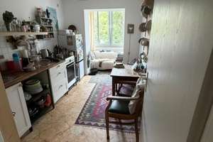 Kreative Leute aufgepasst, hübsche zwei Zimmer mit Wohnküche und Balkon! – Die vollständige Adresse der Immobilie erhältst du vom Anbieter., 1237 Seidnitz/Dobritz, Dresden – Vorschaubild 2