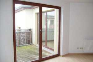 Sonnige 3-Raum-DG-Wohnung mit Balkon in Magdeburg-Sudenburg sucht neue Mieter – Klausenerstraße 8, 39112 Magdeburg – Vorschaubild 2