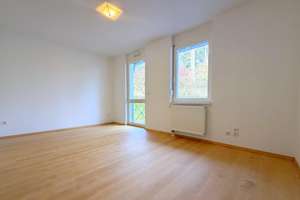 Königstein: 5 Zi.-Doppelhaushälfte mit Garten und 2 PKW-Stellplätzen *frisch renoviert*   – Die vollständige Adresse der Immobilie erhältst du vom Anbieter., 61462 Königstein im Taunus – Vorschaubild 9