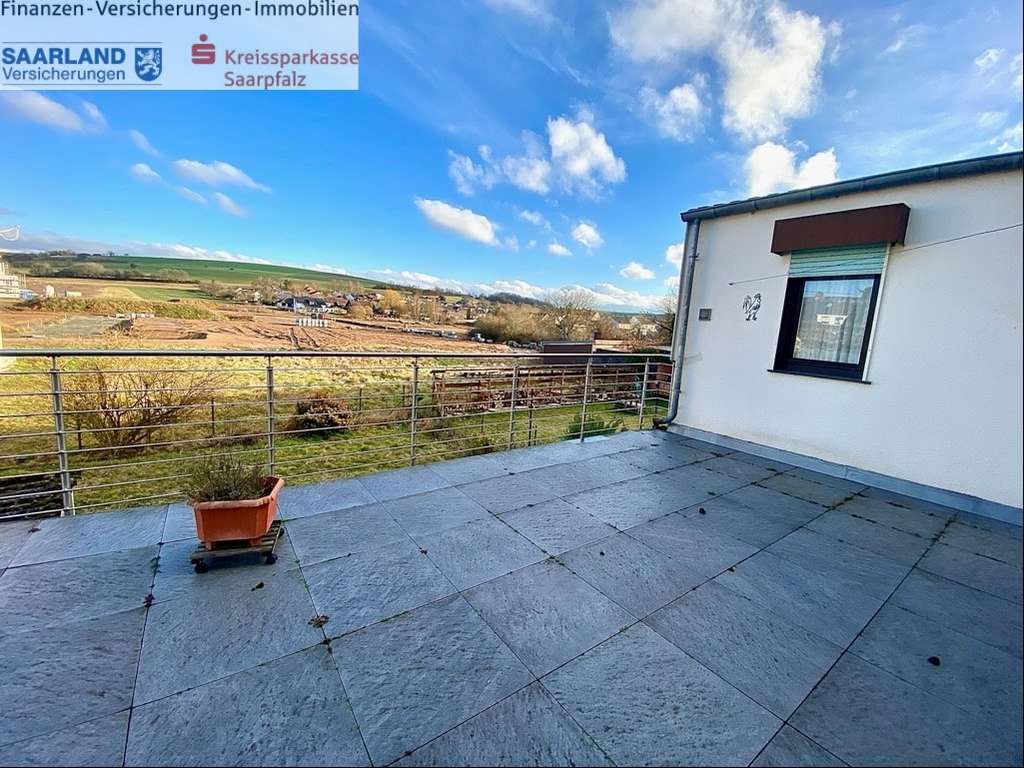 Immobilie in Blieskastel - Gepflegtes Einfamilienhaus mit Garage in Mimbach - Bild 1