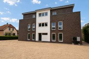 Großzügige Neubau-Penthouse-Wohnung mit Dachterrasse und 123 m² in Oldenburg-Eversten