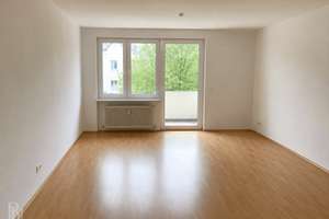 Preisreduzierung: Sehr gute ruhige Kiezlage Vermietete 2 Zimmer Wohnung mit Balkon und Garage – Die vollständige Adresse der Immobilie erhältst du vom Anbieter., 10999 Kreuzberg, Berlin – Vorschaubild 4