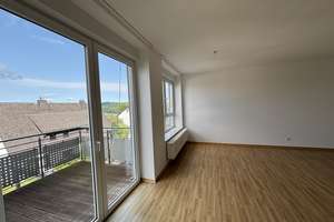 helle, barrierearme &  geräumige 2-Zimmer Wohnung mit schönem Balkon- Siegen- Giersberg – Gustav-von-Mevissen-Str. 40, 57072 Siegen, Siegen – Vorschaubild 3