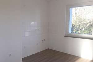 Charmante 2-Raum-Wohnung für Singles! – Bochumer Landstr. 228, 45276 Freisenbruch, Essen – Vorschaubild 4