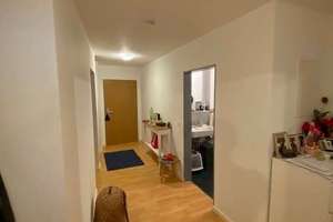 Schöne 2,5-Zimmer Wohnung mit gemütlicher Loggia – Die vollständige Adresse der Immobilie erhältst du vom Anbieter., 85375 Neufahrn bei Freising – Vorschaubild 2