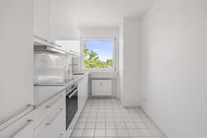 Modern saniert & lichtdurchflutet – stilvolle 3-Zimmer-Wohnung mit neuer Einbauküche und Balkon – Die vollständige Adresse der Immobilie erhältst du vom Anbieter., 53129 Kessenich, Bonn – Vorschaubild 3