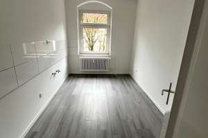 Sommer Special " 1.000,00 € Gutschein bei Anmietung " Renovierte 3 Zimmer Wohnung zu vermieten – Sundgaustr. 12, 47137 Obermeiderich, Duisburg – Vorschaubild 6