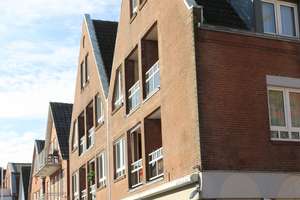 Property thumbnail 2