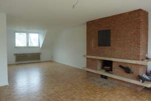 Renovierte 3-Zi.-Whg., 4. OG., Lift, 2  Balkone, K.D. saniertes Bad, G.-WC, ca. 100 m², € 1.300,-- – 40625 Gerresheim, Düsseldorf – Vorschaubild 3