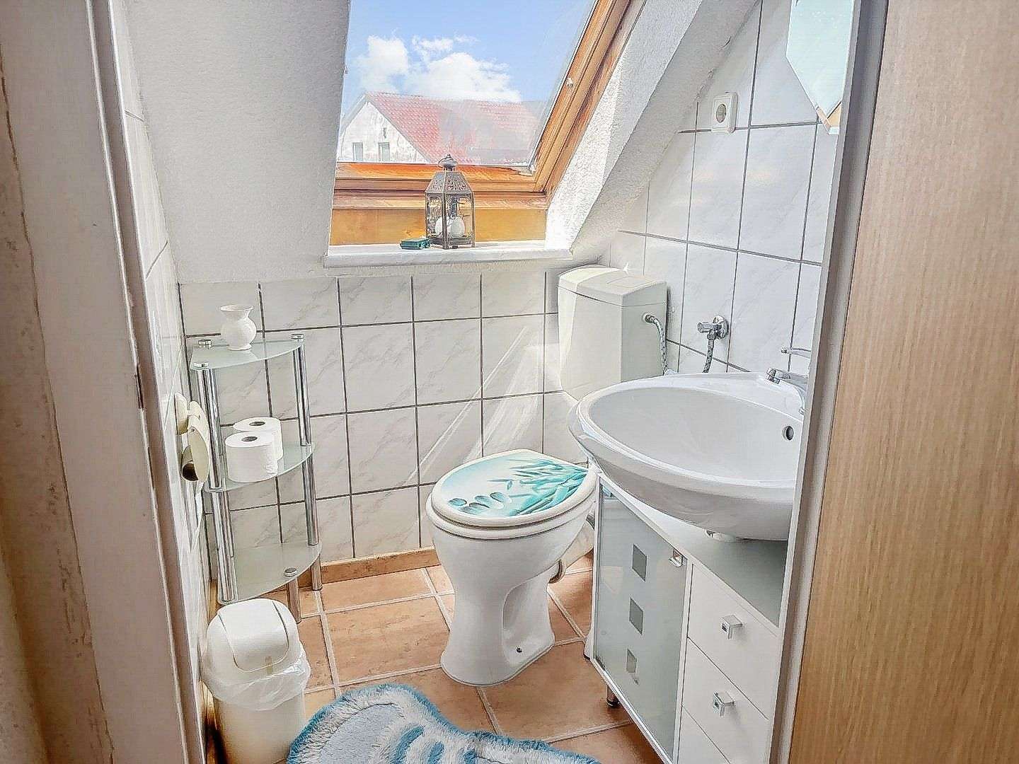 Immobilie in Krummin - Hübsches Einfamilienhaus mit großem Garten und 2 Ferienwohnungen in Krummin auf Usedom - Bild 2