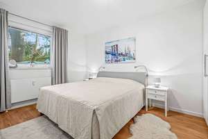 Sanierte und helle 3-Zimmer-ETW, sonnigen Balkon, Blick auf die Rehwiese, optional TG Platz – Die vollständige Adresse der Immobilie erhältst du vom Anbieter., 14129 Nikolassee, Berlin – Vorschaubild 7