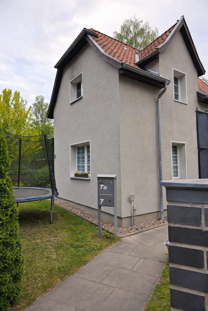 Immobilie in Bad Bevensen - Vermietetes Zweifamilienhaus in guter Lage zu verkaufen, Bad Bevensen - Bild 1