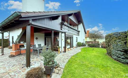 Sehr schönes Einfamilienhaus mit Keller, Doppelgarage und Garten in Bellheim