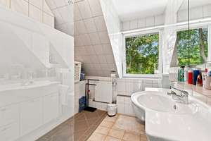 Familienfreundliches Reiheneckhaus inkl. Garage in Augsburg-Oberhausen | ohne Käuferprovision – 86154 Oberhausen-Süd, Augsburg – Vorschaubild 15