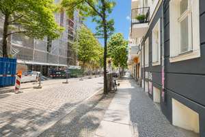 Charmante Wohnung mit zwei Balkonen im soliden Altbau im Boxhagener Kiez – Die vollständige Adresse der Immobilie erhältst du vom Anbieter., 10245 Friedrichshain, Berlin – Vorschaubild 22