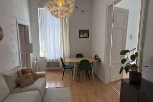 Charmante 4-Zimmer-Altbauwohnung mit Balkon auf der Ferdinandstraße in Mönchengladbach – Die vollständige Adresse der Immobilie erhältst du vom Anbieter., 41061 Gladbach, Mönchengladbach – Vorschaubild 4