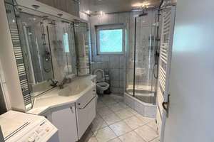 Property thumbnail 9