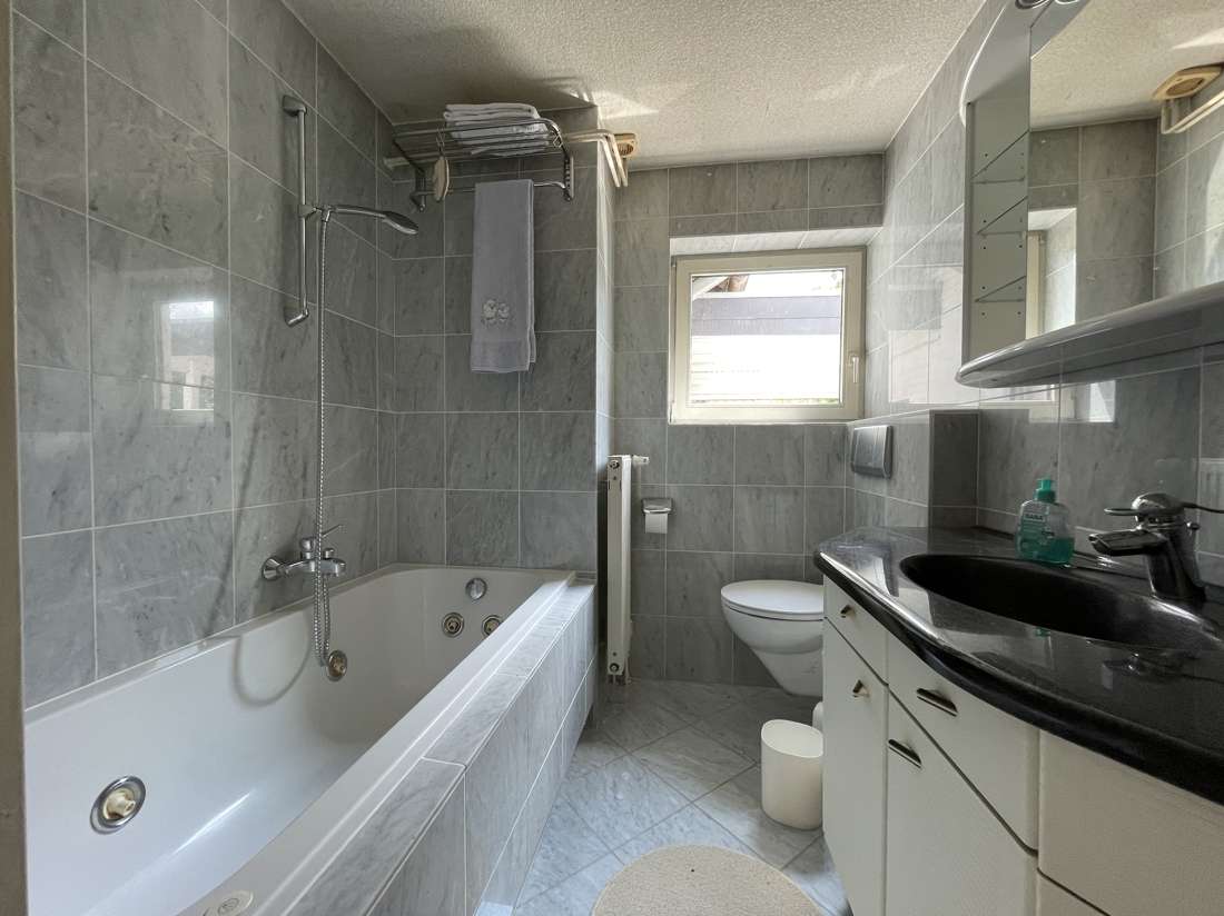 Immobilie in Wrohm - *Handwerker & Gartenfreunde*
*****GESUCHT*****
Hier werden Sie sich wohlfühlen! - Bild 3