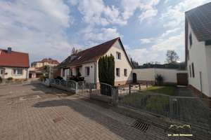 Charmantes Siedlungshaus mit großem Potenzial -Ihr neues Zuhause in Holzweißig! – Siedlung Süd 8, 6808 Bitterfeld-Wolfen – Vorschaubild 2