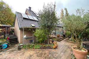 Top ausgestattete Doppelhaushälfte mit Garage im wunderschönen Ortsteil Krefeld-Bockum.!! – Stippergath 5a, 47800 Bockum, Krefeld – Vorschaubild 2